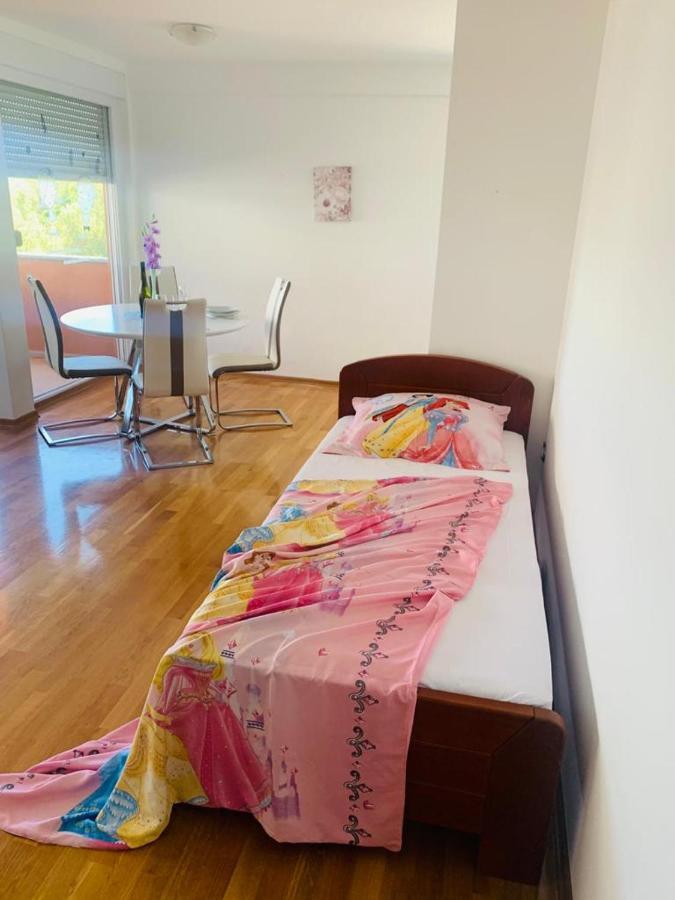 Apartments Nika Sukošan Kültér fotó