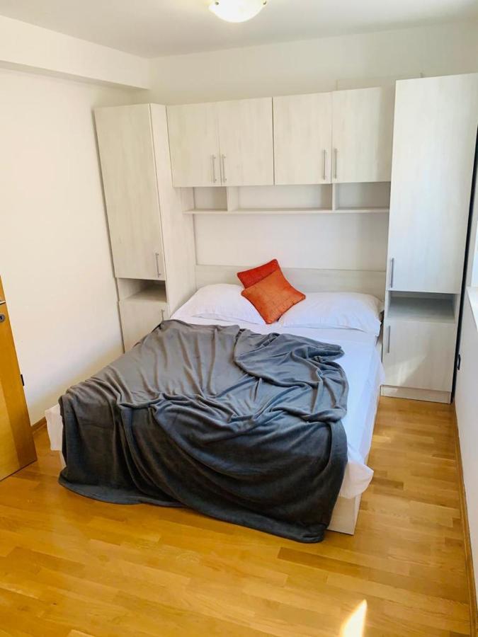 Apartments Nika Sukošan Kültér fotó