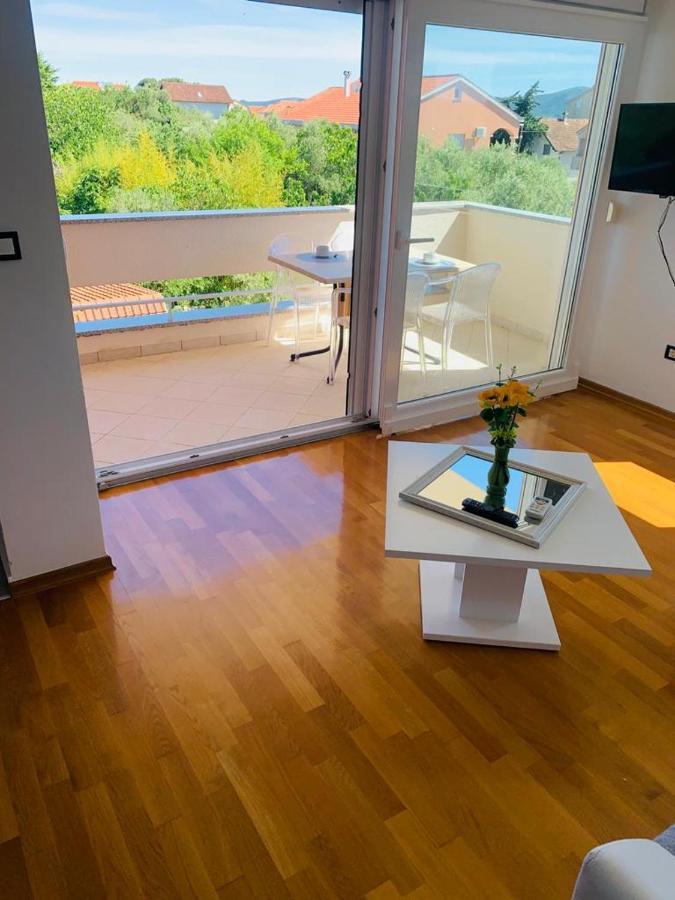 Apartments Nika Sukošan Kültér fotó