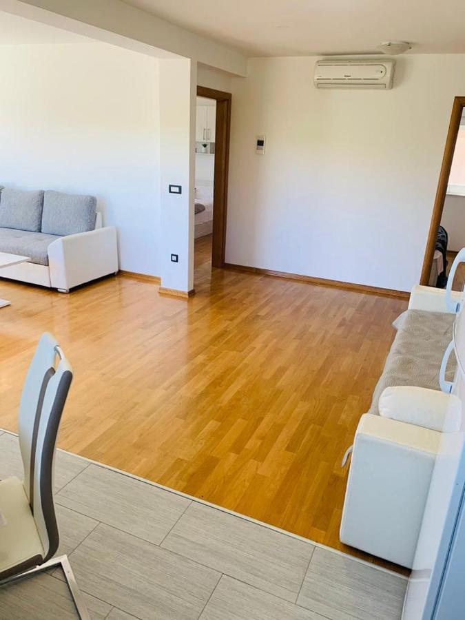 Apartments Nika Sukošan Kültér fotó