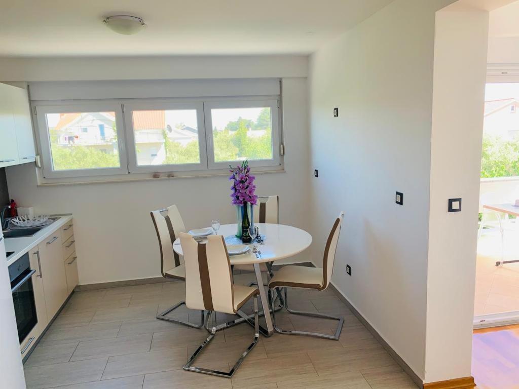 Apartments Nika Sukošan Kültér fotó