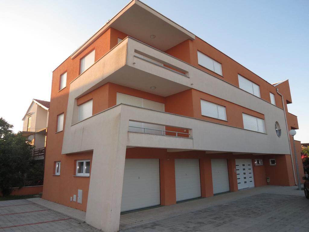 Apartments Nika Sukošan Kültér fotó