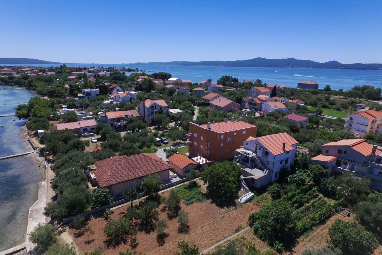 Apartments Nika Sukošan Kültér fotó